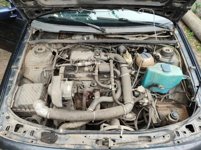 Синий Фольксваген Пассат, объемом двигателя 2 л и пробегом 347 тыс. км за 1500 $, фото 22 на Automoto.ua