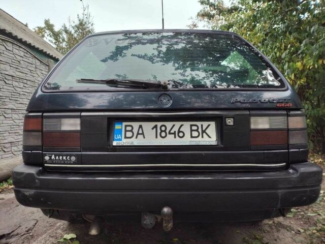 Синий Фольксваген Пассат, объемом двигателя 2 л и пробегом 347 тыс. км за 1500 $, фото 6 на Automoto.ua