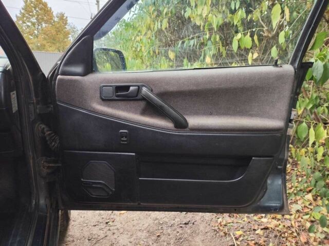 Синий Фольксваген Пассат, объемом двигателя 2 л и пробегом 347 тыс. км за 1500 $, фото 21 на Automoto.ua