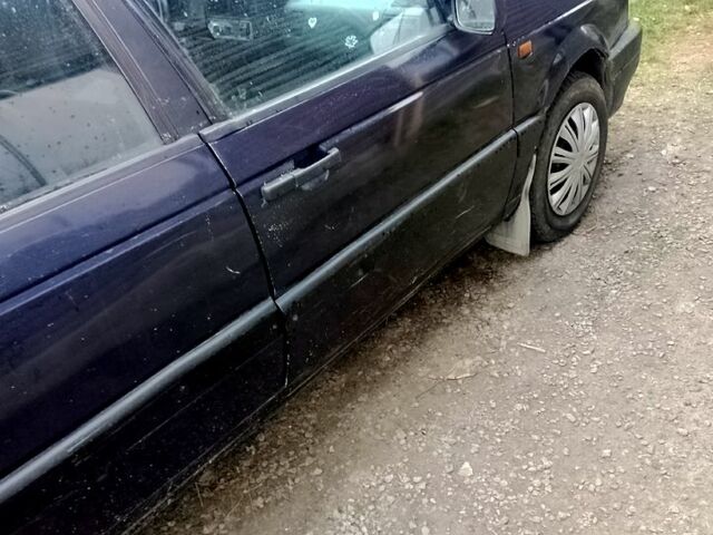 Синий Фольксваген Пассат, объемом двигателя 1.8 л и пробегом 0 тыс. км за 1500 $, фото 7 на Automoto.ua