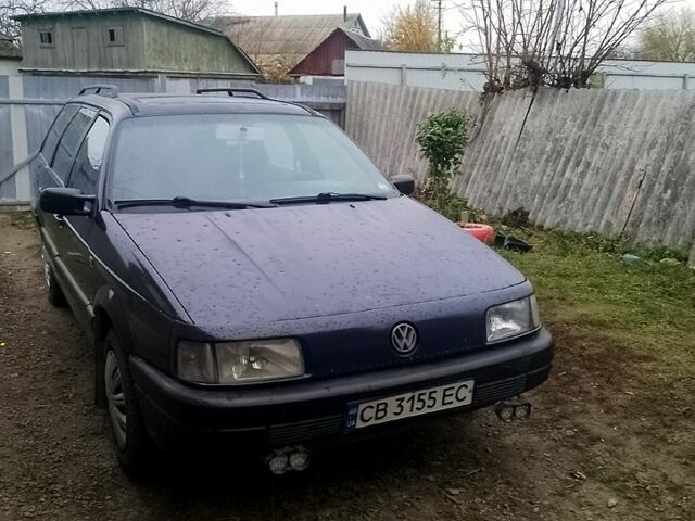 Синий Фольксваген Пассат, объемом двигателя 1.8 л и пробегом 0 тыс. км за 1500 $, фото 6 на Automoto.ua