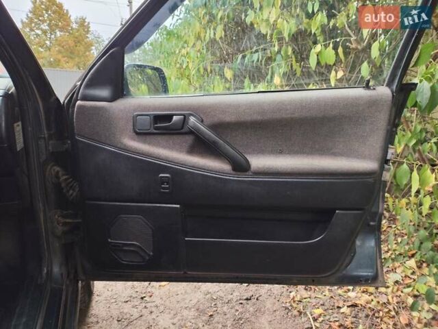 Синий Фольксваген Пассат, объемом двигателя 2 л и пробегом 347 тыс. км за 1500 $, фото 24 на Automoto.ua