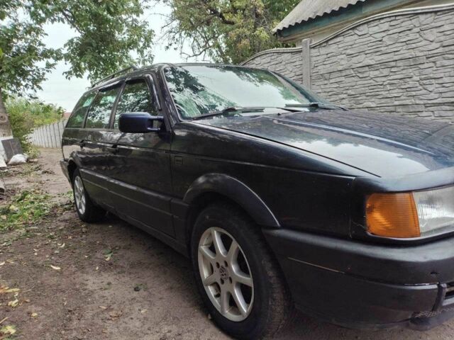 Синий Фольксваген Пассат, объемом двигателя 2 л и пробегом 347 тыс. км за 1500 $, фото 2 на Automoto.ua