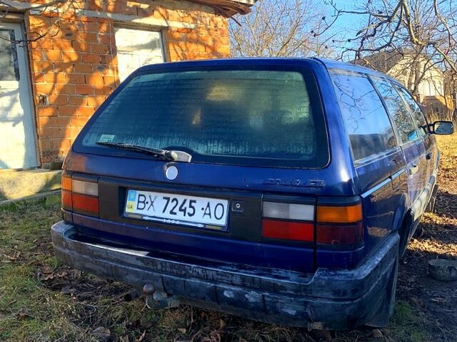 Синий Фольксваген Пассат, объемом двигателя 1.8 л и пробегом 497 тыс. км за 1100 $, фото 5 на Automoto.ua