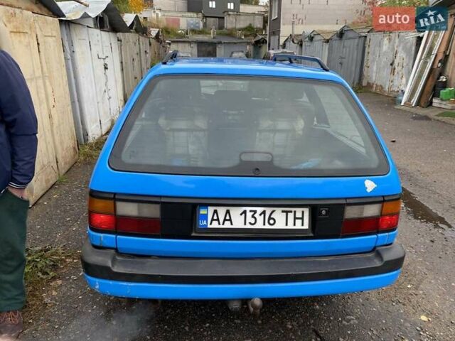 Синий Фольксваген Пассат, объемом двигателя 2.7 л и пробегом 100 тыс. км за 2500 $, фото 8 на Automoto.ua