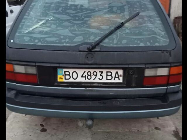 Синий Фольксваген Пассат, объемом двигателя 1.6 л и пробегом 441 тыс. км за 2100 $, фото 4 на Automoto.ua