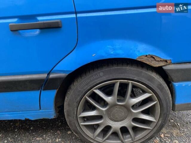 Синий Фольксваген Пассат, объемом двигателя 2.7 л и пробегом 100 тыс. км за 2500 $, фото 11 на Automoto.ua