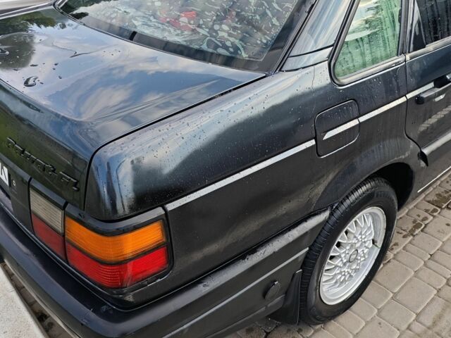 Синий Фольксваген Пассат, объемом двигателя 1.8 л и пробегом 450 тыс. км за 2200 $, фото 1 на Automoto.ua