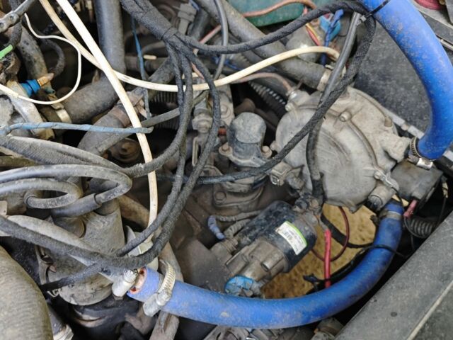 Синий Фольксваген Пассат, объемом двигателя 1.8 л и пробегом 450 тыс. км за 2200 $, фото 16 на Automoto.ua