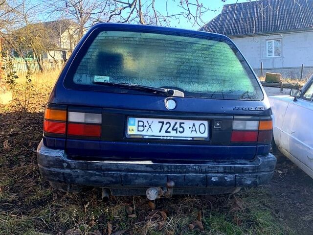 Синий Фольксваген Пассат, объемом двигателя 1.8 л и пробегом 497 тыс. км за 1100 $, фото 4 на Automoto.ua