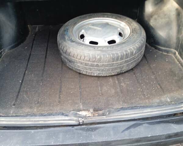 Синий Фольксваген Пассат, объемом двигателя 2 л и пробегом 364 тыс. км за 1450 $, фото 4 на Automoto.ua