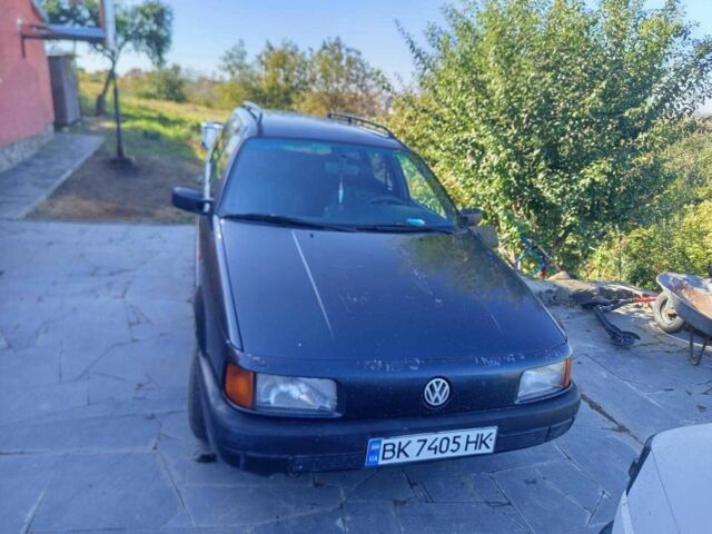 Синий Фольксваген Пассат, объемом двигателя 1.8 л и пробегом 3 тыс. км за 2000 $, фото 4 на Automoto.ua