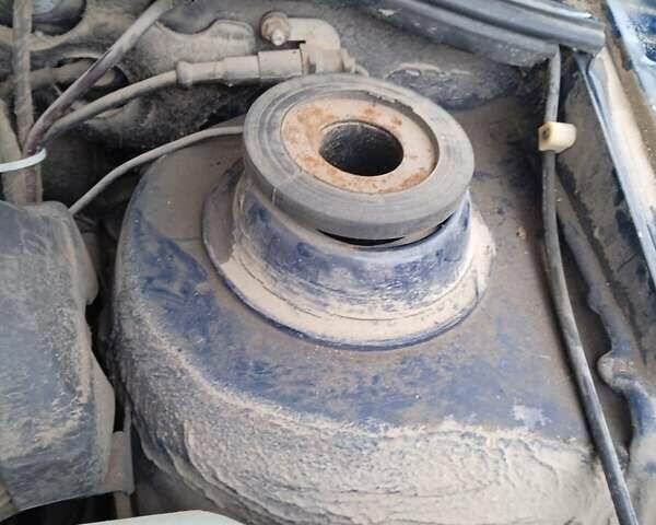 Синий Фольксваген Пассат, объемом двигателя 2 л и пробегом 364 тыс. км за 1450 $, фото 37 на Automoto.ua