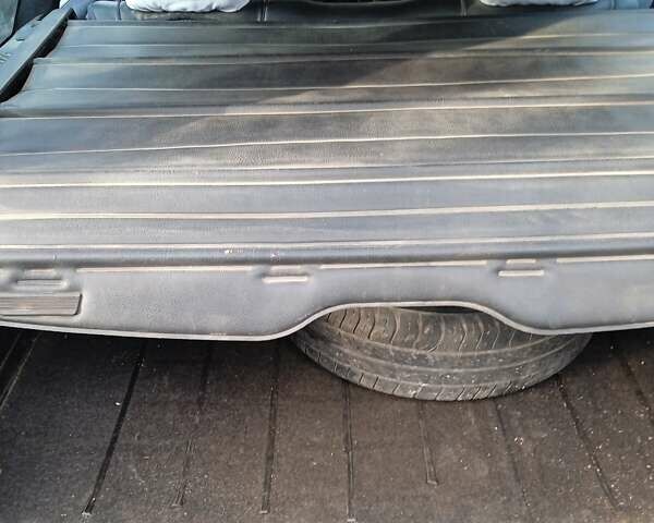 Синий Фольксваген Пассат, объемом двигателя 2 л и пробегом 364 тыс. км за 1450 $, фото 3 на Automoto.ua