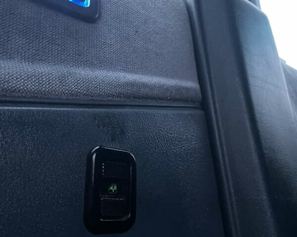 Синій Фольксваген Пассат, об'ємом двигуна 1.9 л та пробігом 411 тис. км за 1999 $, фото 30 на Automoto.ua