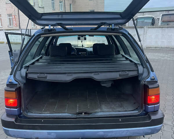 Синій Фольксваген Пассат, об'ємом двигуна 1.9 л та пробігом 411 тис. км за 1999 $, фото 22 на Automoto.ua