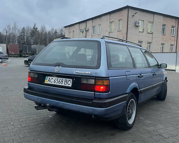 Синій Фольксваген Пассат, об'ємом двигуна 1.9 л та пробігом 411 тис. км за 1999 $, фото 4 на Automoto.ua