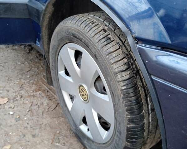 Синий Фольксваген Пассат, объемом двигателя 2 л и пробегом 364 тыс. км за 1450 $, фото 31 на Automoto.ua