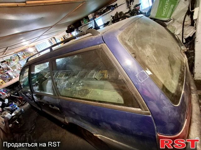 Синий Фольксваген Пассат, объемом двигателя 1.8 л и пробегом 0 тыс. км за 1000 $, фото 3 на Automoto.ua