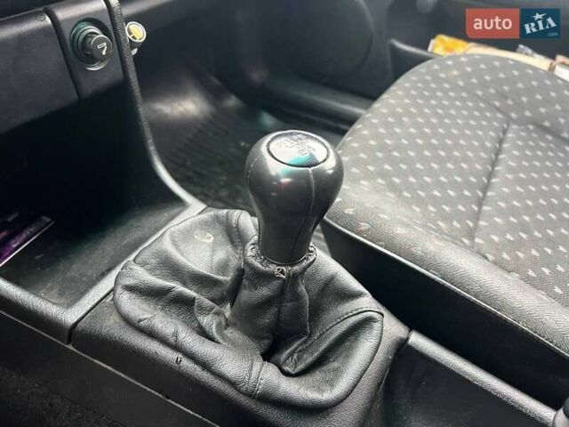 Синій Фольксваген Пассат, об'ємом двигуна 1.8 л та пробігом 245 тис. км за 2490 $, фото 21 на Automoto.ua