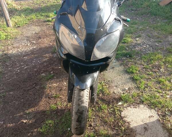 Синий Фольксваген Пассат, объемом двигателя 1.6 л и пробегом 285 тыс. км за 2500 $, фото 6 на Automoto.ua