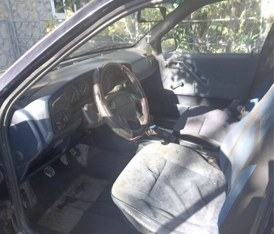 Синій Фольксваген Пассат, об'ємом двигуна 1.9 л та пробігом 3 тис. км за 2200 $, фото 6 на Automoto.ua