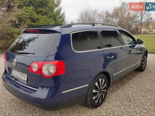 Синій Фольксваген Пассат, об'ємом двигуна 2 л та пробігом 249 тис. км за 2180 $, фото 6 на Automoto.ua