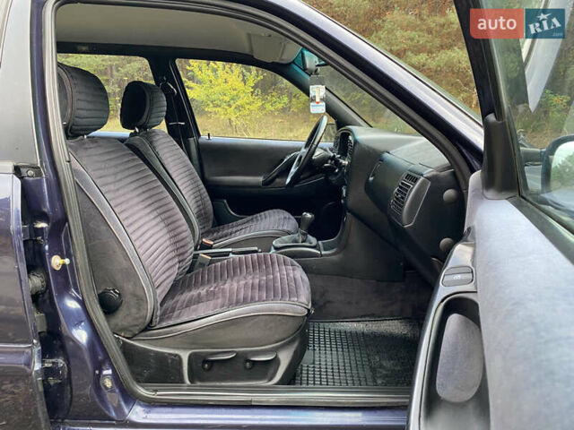 Синий Фольксваген Пассат, объемом двигателя 1.8 л и пробегом 452 тыс. км за 3350 $, фото 10 на Automoto.ua