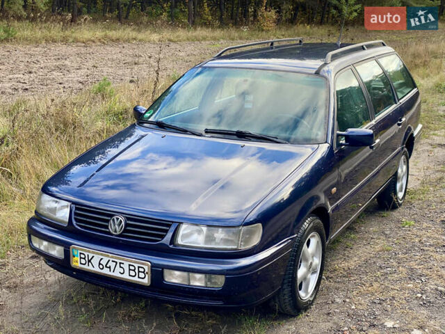 Синій Фольксваген Пассат, об'ємом двигуна 1.8 л та пробігом 452 тис. км за 3450 $, фото 1 на Automoto.ua