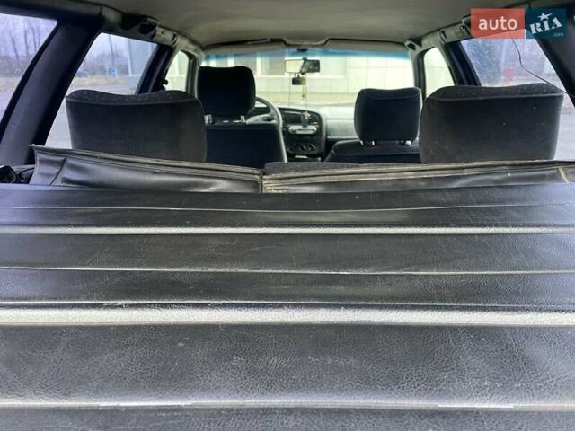 Синій Фольксваген Пассат, об'ємом двигуна 1.9 л та пробігом 424 тис. км за 2300 $, фото 5 на Automoto.ua