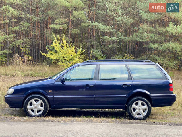 Синій Фольксваген Пассат, об'ємом двигуна 1.8 л та пробігом 452 тис. км за 3450 $, фото 5 на Automoto.ua