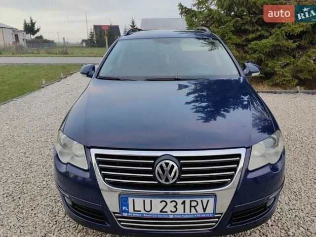 Синій Фольксваген Пассат, об'ємом двигуна 2 л та пробігом 249 тис. км за 2180 $, фото 3 на Automoto.ua