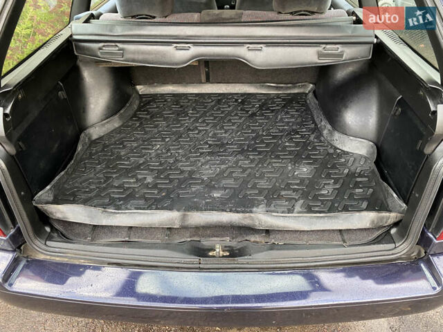 Синій Фольксваген Пассат, об'ємом двигуна 1.8 л та пробігом 452 тис. км за 3450 $, фото 33 на Automoto.ua