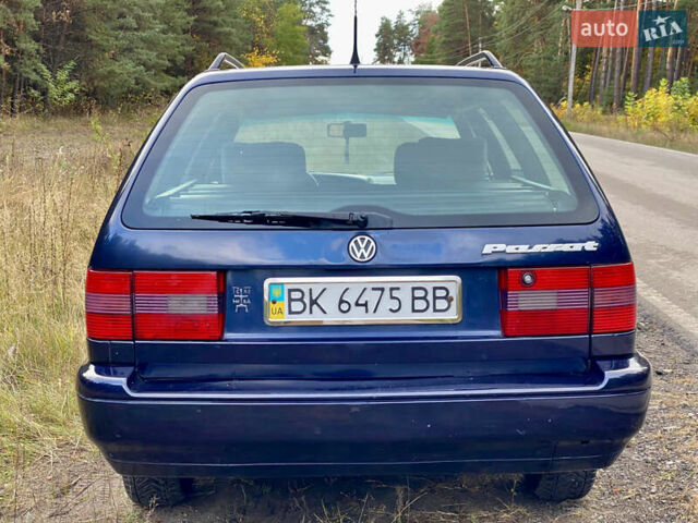 Синій Фольксваген Пассат, об'ємом двигуна 1.8 л та пробігом 452 тис. км за 3450 $, фото 8 на Automoto.ua