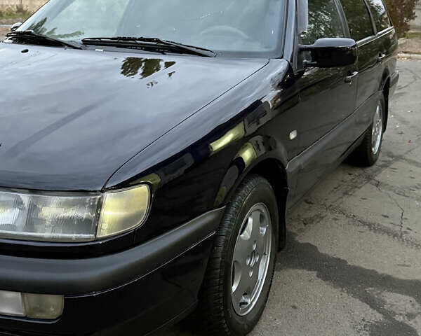 Фольксваген Пассат 1996 у Кривому Розі на Automoto.ua Синій Фольксваген Пассат, об'ємом двигуна 1.78 л та пробігом 350 тис. км за 3300 $, фото 18 на Automoto.ua