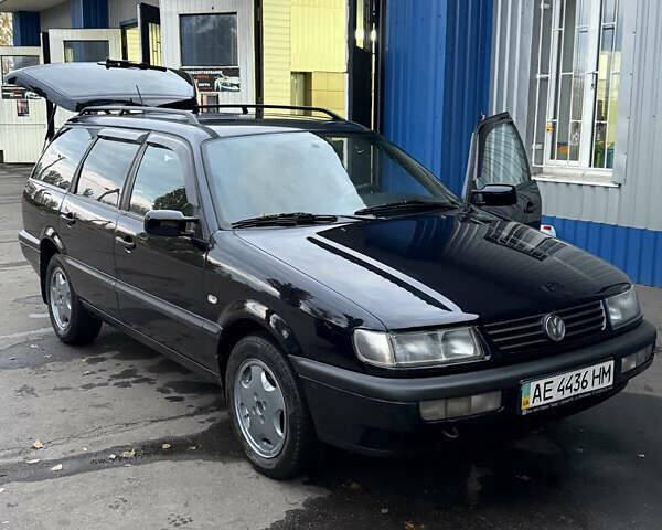 Фольксваген Пассат 1996 у Кривому Розі на Automoto.ua Синій Фольксваген Пассат, об'ємом двигуна 1.78 л та пробігом 350 тис. км за 3300 $, фото 16 на Automoto.ua