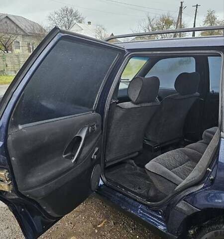 Фольксваген Пассат 1996 у Самборе на Automoto.ua Синій Фольксваген Пассат, об'ємом двигуна 2 л та пробігом 350 тис. км за 2000 $, фото 2 на Automoto.ua