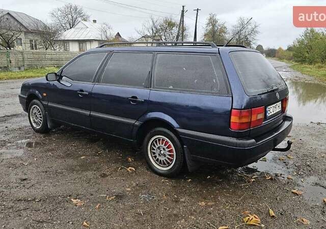 Фольксваген Пассат 1996 у Самборе на Automoto.ua Синій Фольксваген Пассат, об'ємом двигуна 2 л та пробігом 350 тис. км за 2000 $, фото 10 на Automoto.ua