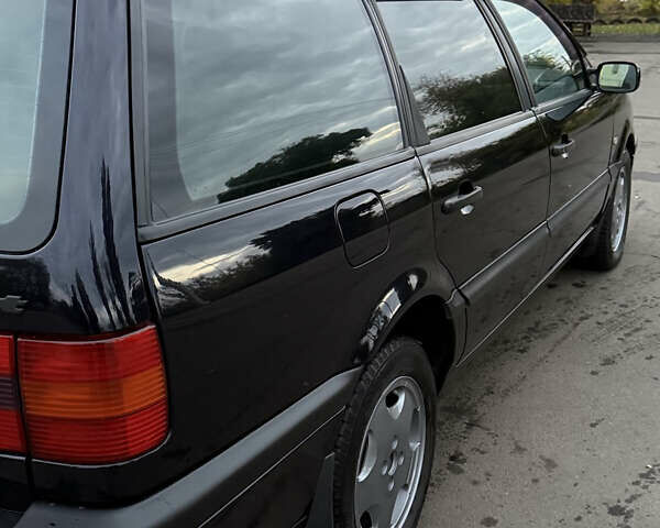 Фольксваген Пассат 1996 у Кривому Розі на Automoto.ua Синій Фольксваген Пассат, об'ємом двигуна 1.78 л та пробігом 350 тис. км за 3300 $, фото 15 на Automoto.ua