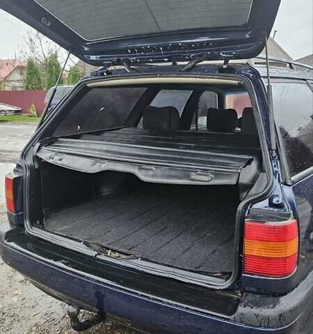 Фольксваген Пассат 1996 у Самборе на Automoto.ua Синій Фольксваген Пассат, об'ємом двигуна 2 л та пробігом 350 тис. км за 2000 $, фото 6 на Automoto.ua