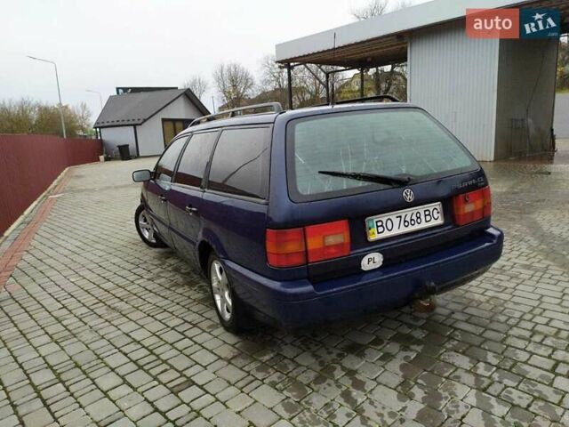 Синий Фольксваген Пассат, объемом двигателя 1.78 л и пробегом 263 тыс. км за 1999 $, фото 2 на Automoto.ua