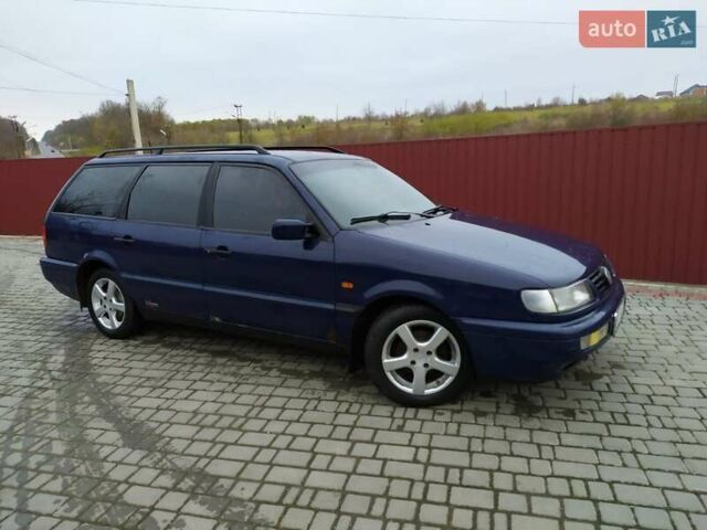 Синий Фольксваген Пассат, объемом двигателя 1.78 л и пробегом 263 тыс. км за 1999 $, фото 1 на Automoto.ua
