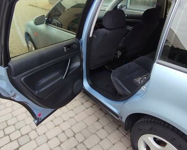 Синий Фольксваген Пассат, объемом двигателя 1.8 л и пробегом 374 тыс. км за 2600 $, фото 13 на Automoto.ua