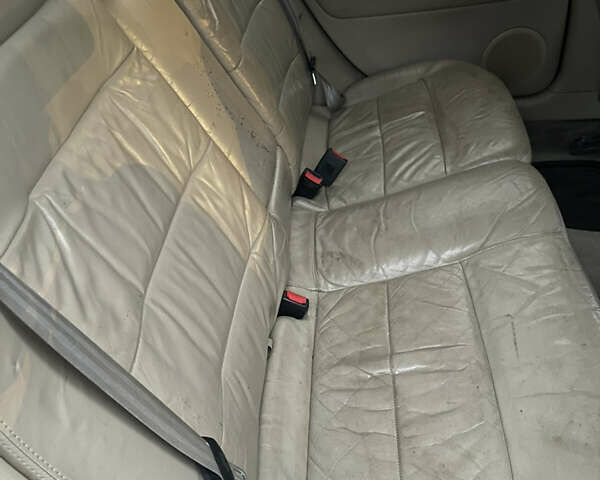 Синий Фольксваген Пассат, объемом двигателя 1.8 л и пробегом 382 тыс. км за 3500 $, фото 3 на Automoto.ua