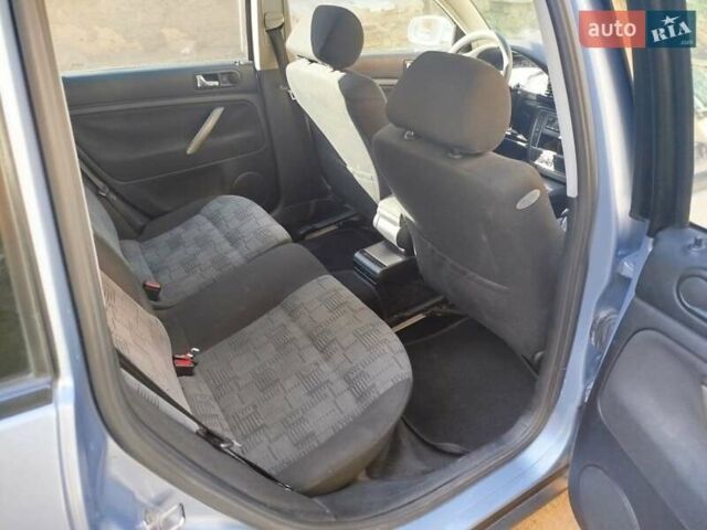 Синий Фольксваген Пассат, объемом двигателя 1.8 л и пробегом 260 тыс. км за 4500 $, фото 11 на Automoto.ua