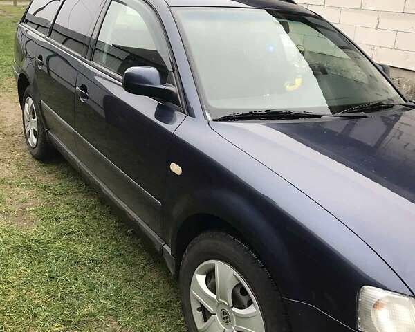 Синій Фольксваген Пассат, об'ємом двигуна 1.9 л та пробігом 350 тис. км за 3900 $, фото 1 на Automoto.ua