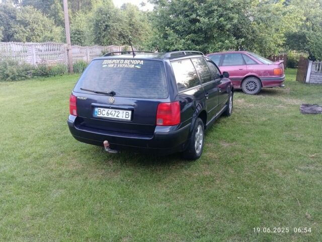 Синій Фольксваген Пассат, об'ємом двигуна 1.6 л та пробігом 430 тис. км за 4100 $, фото 8 на Automoto.ua