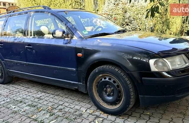 Синий Фольксваген Пассат, объемом двигателя 1.78 л и пробегом 344 тыс. км за 2350 $, фото 5 на Automoto.ua