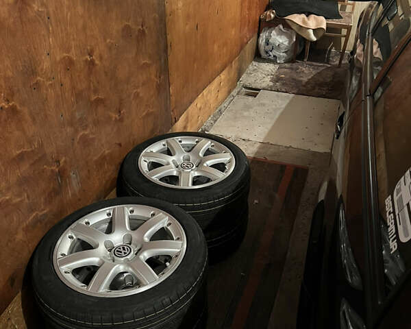 Синий Фольксваген Пассат, объемом двигателя 1.78 л и пробегом 320 тыс. км за 5500 $, фото 8 на Automoto.ua