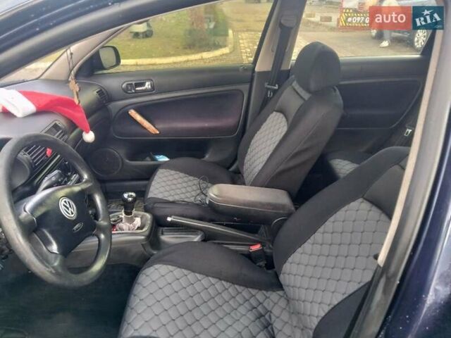 Синий Фольксваген Пассат, объемом двигателя 1.9 л и пробегом 315 тыс. км за 2900 $, фото 7 на Automoto.ua